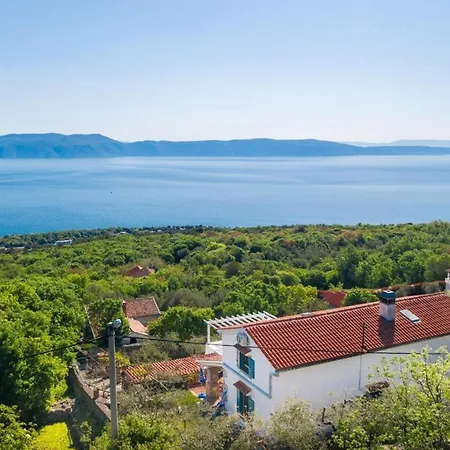 Crni In Crni - Haus Fuer 6 Personen * Labin (Istria)
